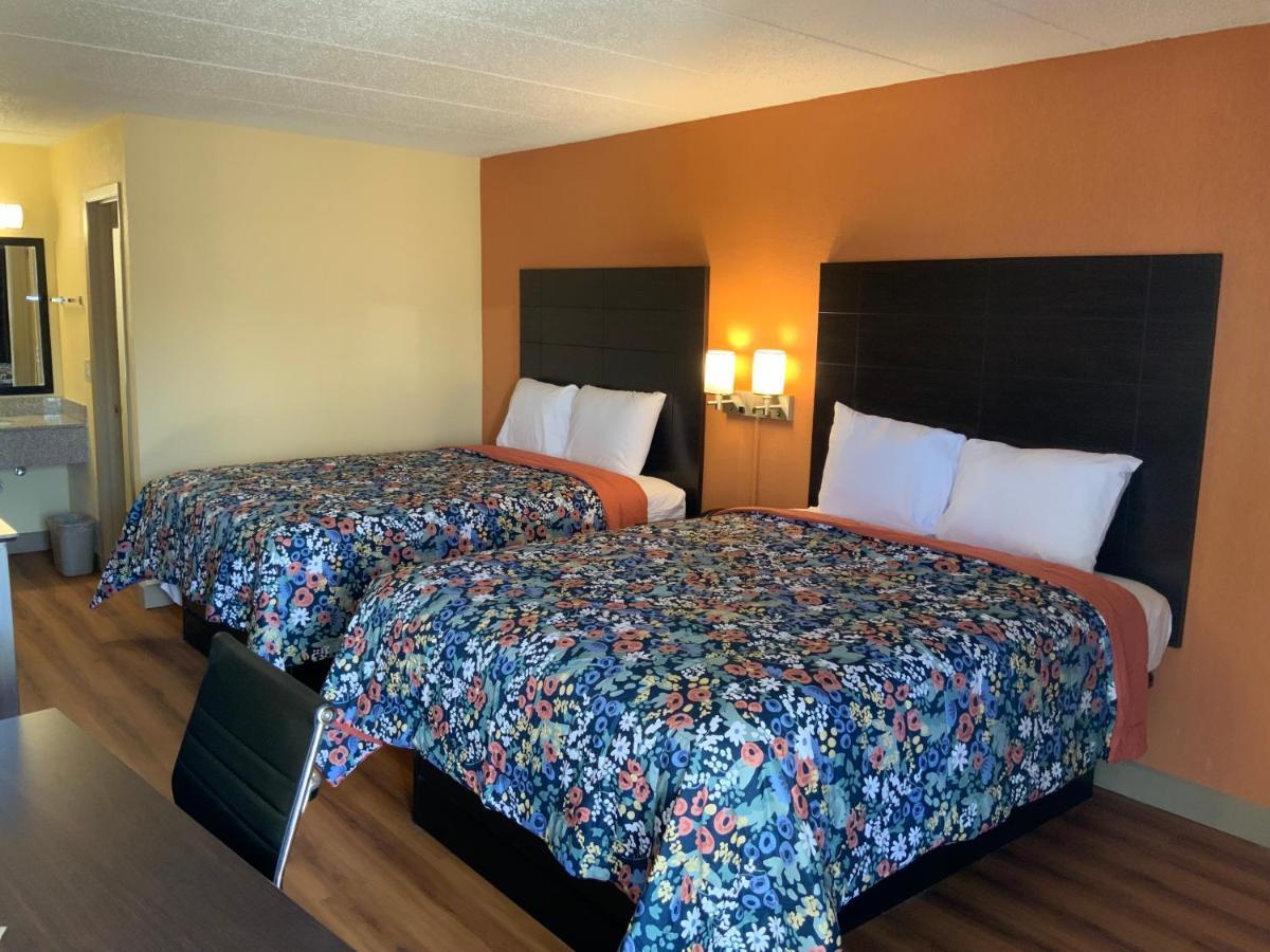 Days Inn By Wyndham Troy Il Εξωτερικό φωτογραφία