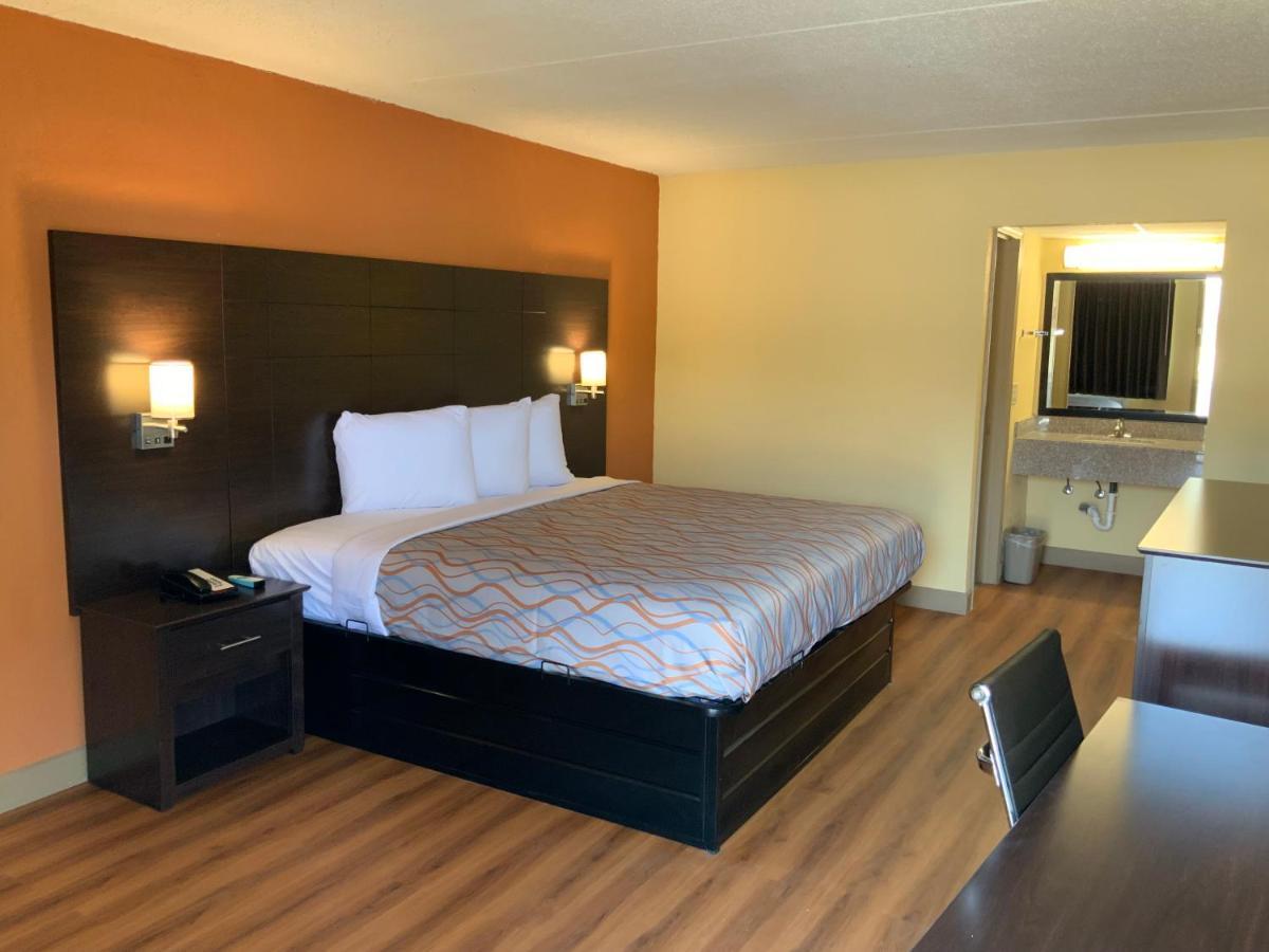 Days Inn By Wyndham Troy Il Εξωτερικό φωτογραφία