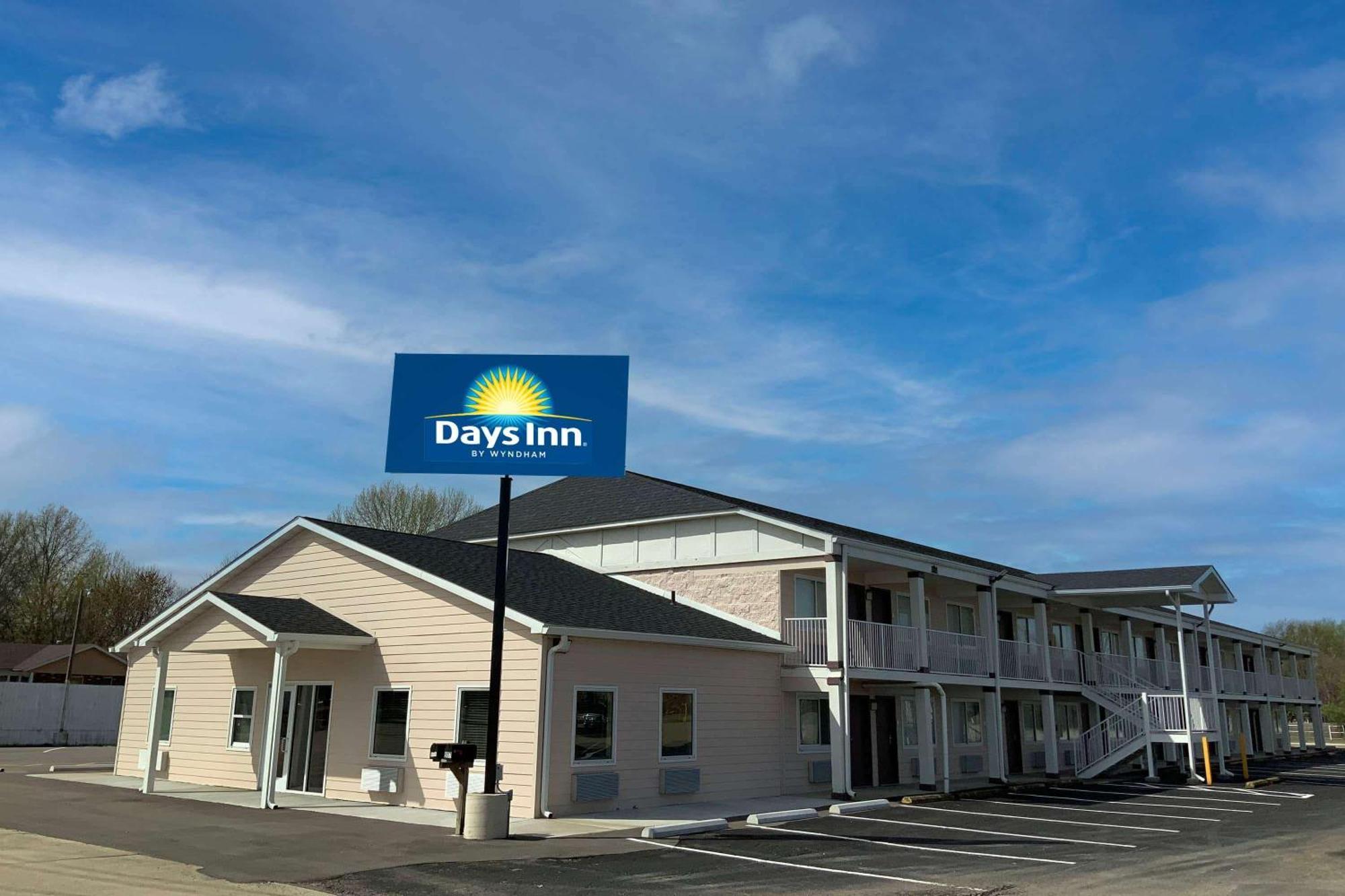 Days Inn By Wyndham Troy Il Εξωτερικό φωτογραφία