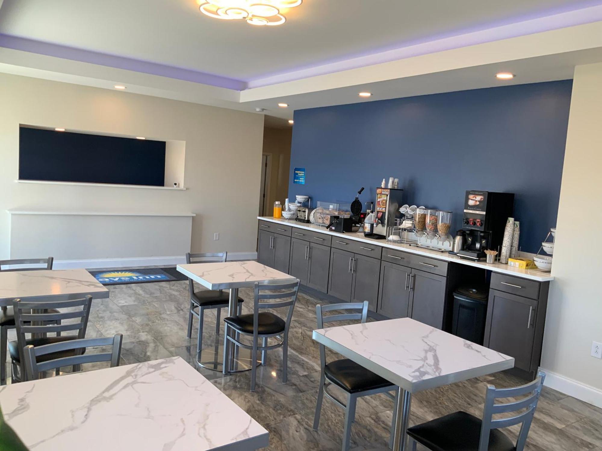 Days Inn By Wyndham Troy Il Εξωτερικό φωτογραφία